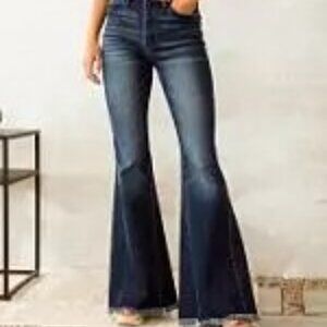 KanCan Signature Ultra High Rise Super Flare Jeans